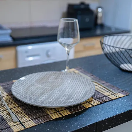 Onar Mackenzie 1 Larnaca